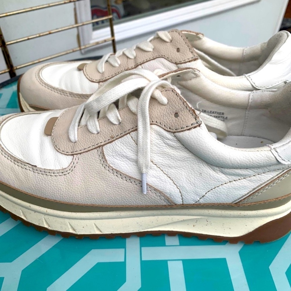 - Madewell kickoff trainers